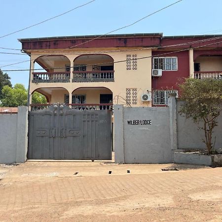 Wilber Lodge Freetown Exterior foto