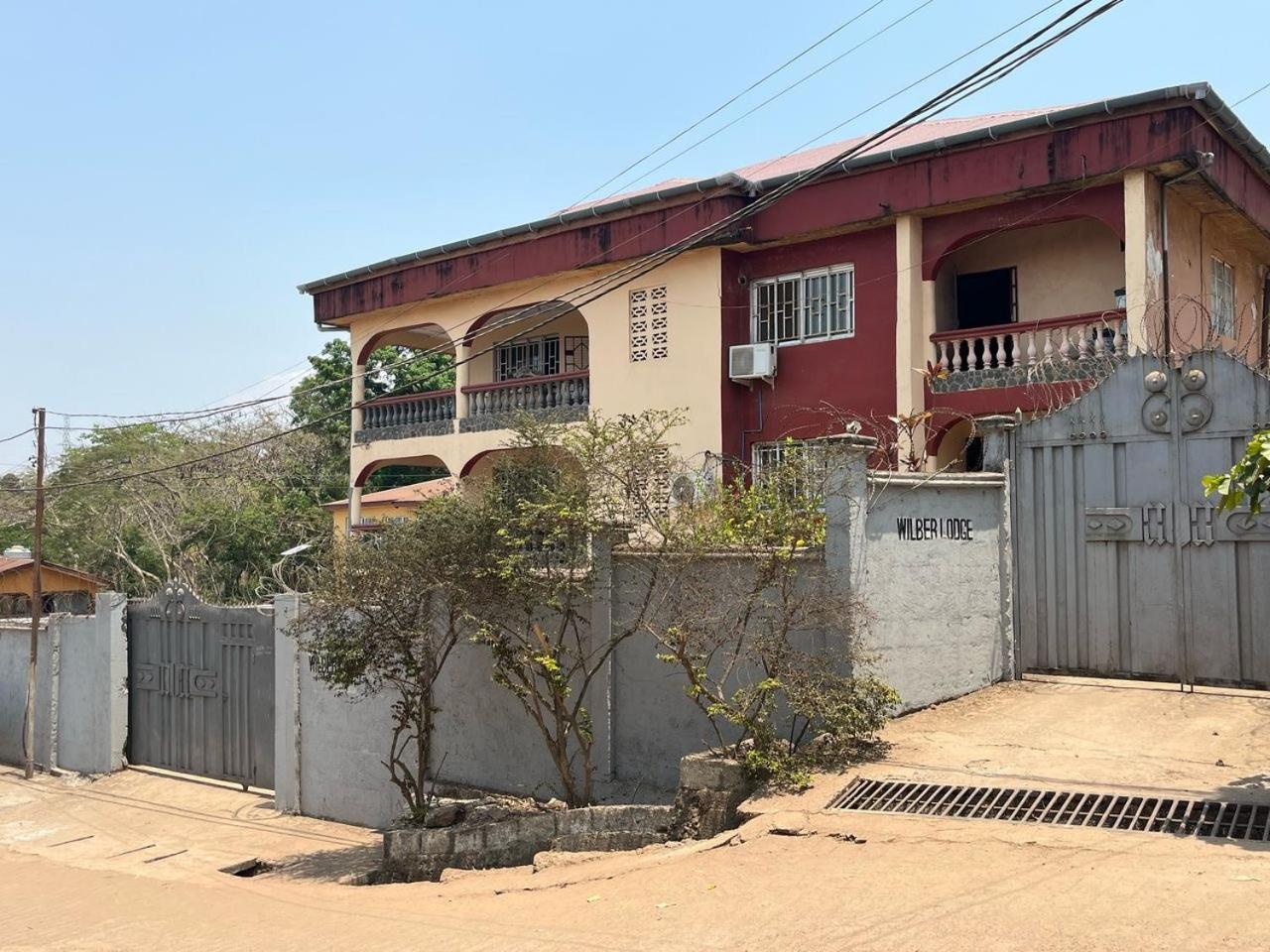 Wilber Lodge Freetown Exterior foto